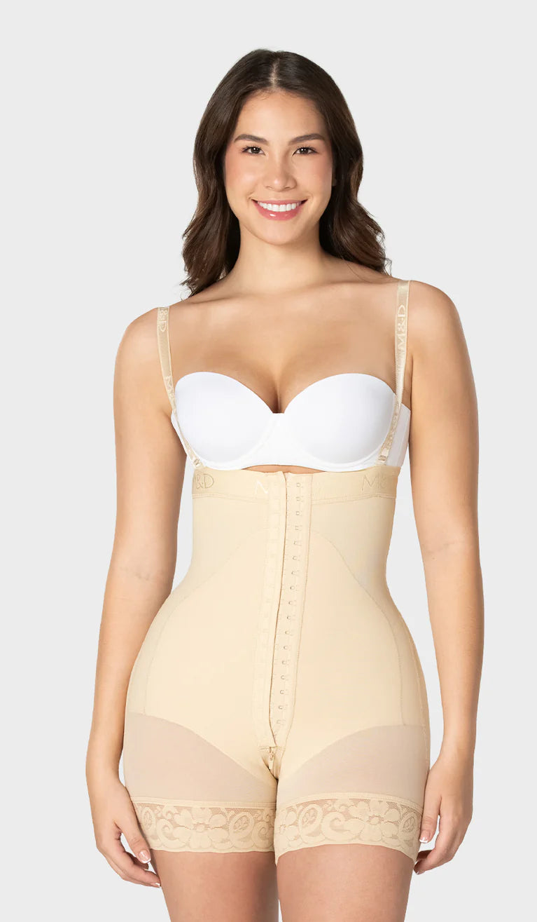 F00466 - Faja Corta Strapless 4 Niveles.