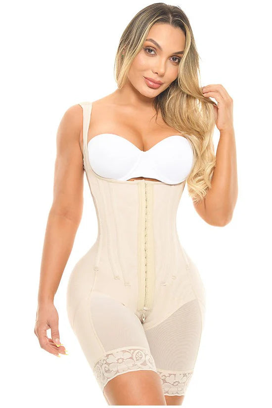 FP1581 SENSUAL FAJA SHORT TIRANTE ANCHO DOBLE TALLA CON 9 VARILLAS Y 3 LINEAS DE BROCHES REALCE BOOTYLICIOUS